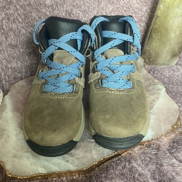 Timberland Boots (Waterproof Leather) Size 9 - Picture 5 of 5